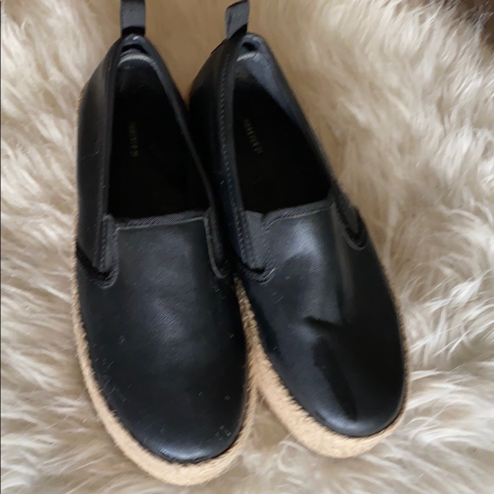 Shoes - Picture 2 of 3